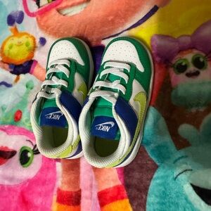 Nike Kids Green and Blue Sneakers